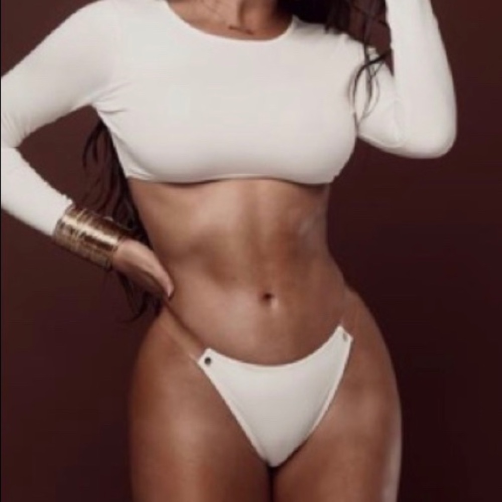 Ivory bikini
